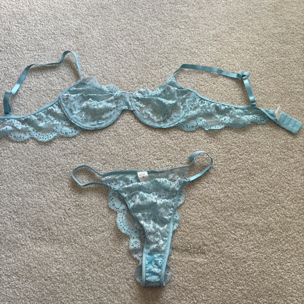 Victoria's Secret Light Blue Lace Bra Set